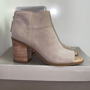 Franco Sarto Peep Toe Heels